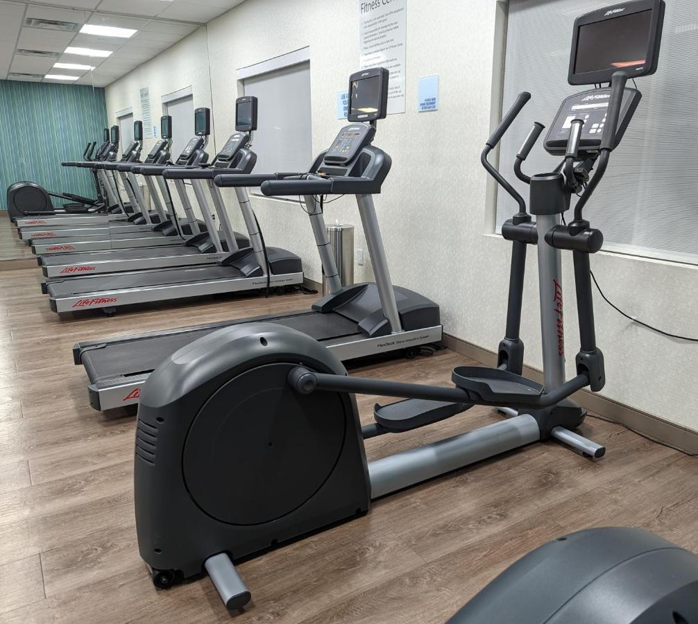 Express - Lexington East - By Ihg Hotel
